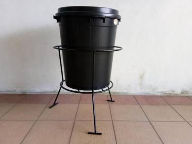 New, Stand for Trash Bin, Dustbin, Tong Sampah