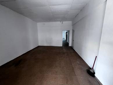 Shop lot For Rent in Seri Kembangan,SGR