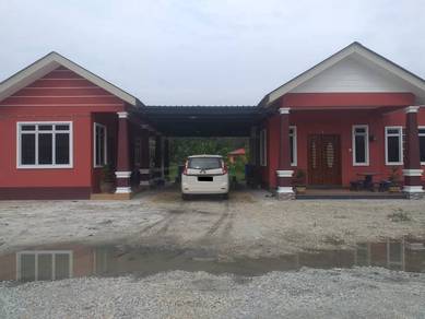 Homestay Bunga Cina. Ayer Hitam - Parit Raja Johor