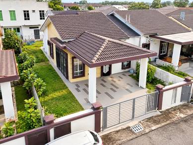 Semi-Detached House For Sale in Telok Panglima Garang,SGR