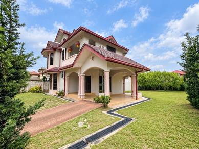 Bungalow House For Sale in Sungai Buloh,SGR