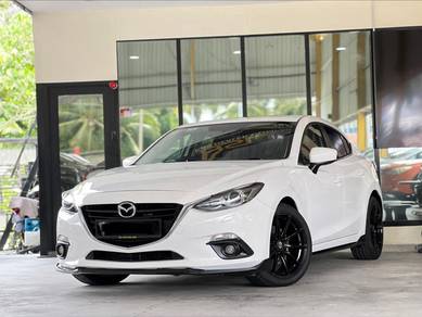 Mazda 3 (CBU) SEDAN SKYACTIV in Kajang, SGR