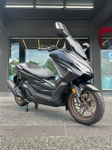 Honda Forza 250