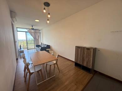 Condominium For Rent in The Garden Bundusan