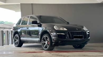 Porsche Cayenne S S in Bangsar, KUL