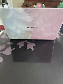 Huawei matebook D15 Ryzen 5