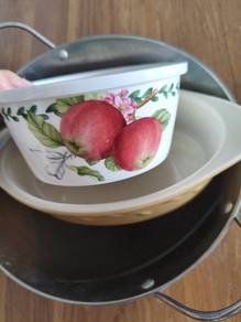 Set of 4 Ceramic,Metal Serving Bowls and Dish