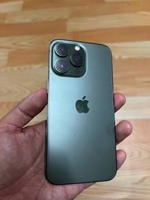 iPhone 13 Pro Alpine Green