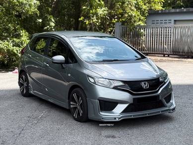 2016 Honda Jazz S