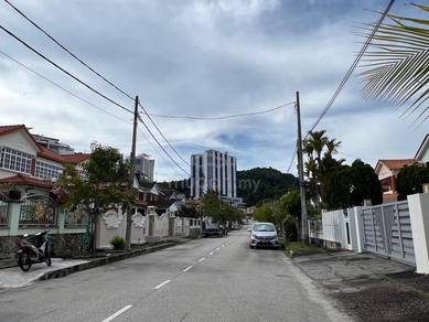 Semi-Detached House For Sale in Sungai Ara,PNG