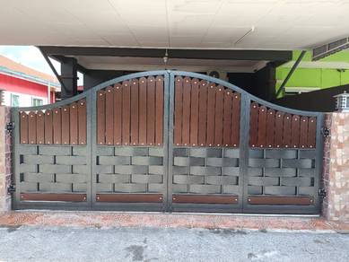 Pintu Pagar 17kaki