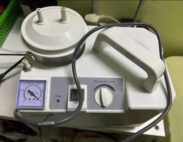 Yuwell Portable Phlegm Suction Unit