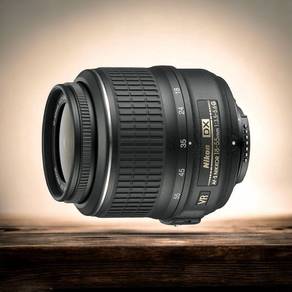 18-55mm Nikon DX Kit Lens
