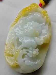 Liontin Giok Jadeite Jed Bunga & Burung Burma