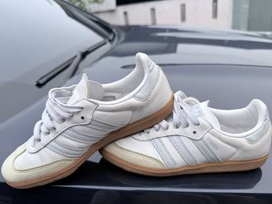 Adidas & Nike