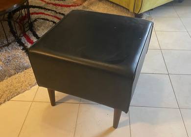 Kerusi Stools