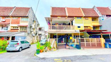 3-storey Terraced House For Sale in Ampang,KUL