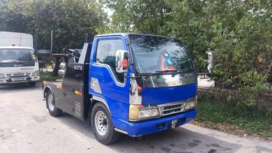 Towing basement Isuzu 