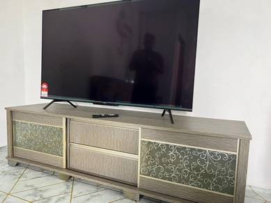 TV Skyworth 55 inci