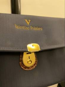VALENTINO PRIMIERO clutch bag