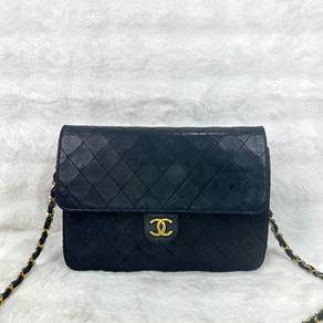 Chanel Vintage Black Classic Flap Medium