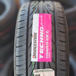 225 40 18 Bridgestone Techno Sport