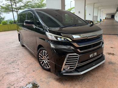 Toyota Vellfire ZG in Petaling Jaya, SGR