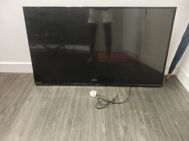 Panasonic 49" Full HD TV