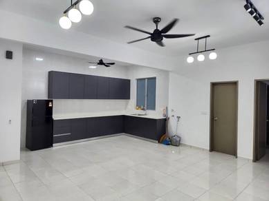 Condominium For Rent in Idaman Abadi