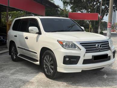 Lexus LX 570 in Cheras, SGR