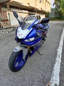 Yamaha R25