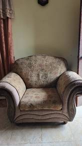 Sofa Diraja 3+2+1 seater untuk dijual