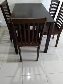 Classy Glory Modern Design Solid Wood Dining Table