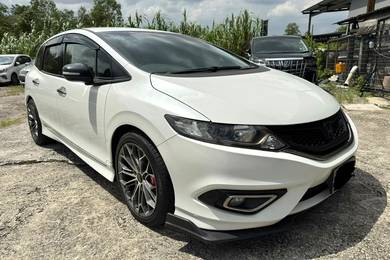 Honda Jade RS in Johor Bahru, JHR