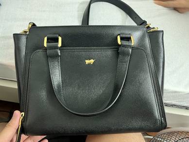 Authentic Braun Büffel Leather Handbag / Crossbody
