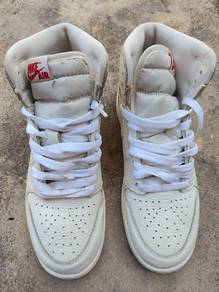 Air Jordan high retro