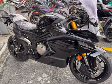 CFMOTO 750SR-S