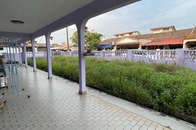 1-storey Terraced House For Sale in Ayer Keroh,MLK