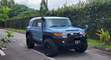 Toyota FJ Cruiser FJ CRUISER 40 in Ampang Hilir, KUL