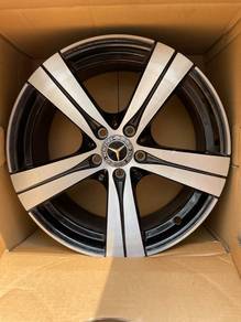 New Mercedes W206 18- Inch RIMs