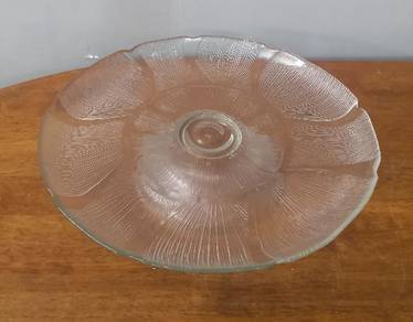 Arcoroc France footed cake tray