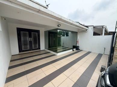 1.5-storey Terraced House For Sale in Kuching,SWK