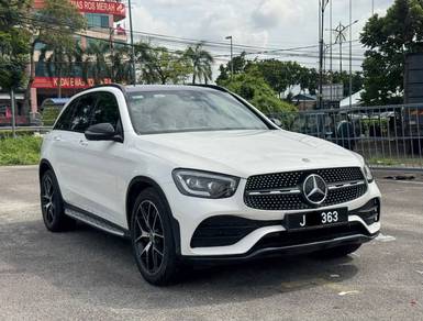 Mercedes Benz GLC300 300 4MATIC AMG LINE in Johor Bahru, JHR