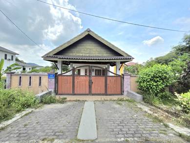 Bungalow House For Sale in Dengkil,SGR
