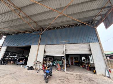 Warehouse / Factory For Sale in Taman Malim Jaya,MLK