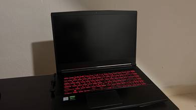 MSI GF63 Thin 9SCXR i5 GTX1650 16GB RAM