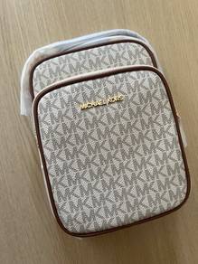 MK Crossbody bag