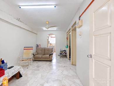 Flat For Sale in Taman Setia Jaya