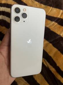 iPhone 11 Pro Ready to Let Go 📱