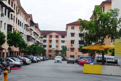 Apartment For Sale in Apartment Idaman